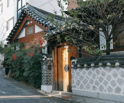  익선동 &ndash; 감성 가득한 한옥 카페 거리 