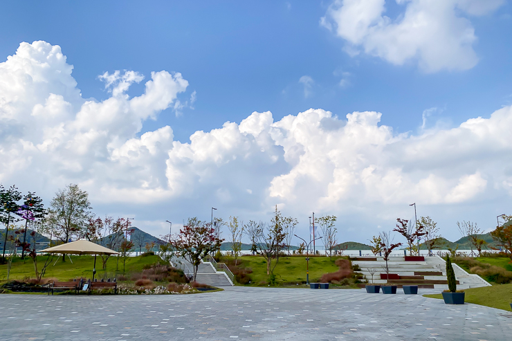 국립세종수목원의 가을 하늘