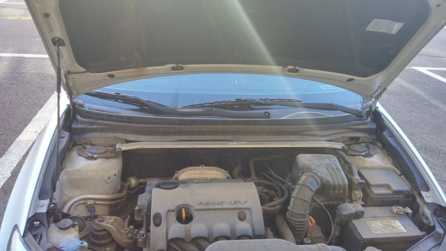 아반떼 엔진 룸