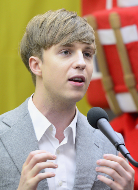 줄리안 워터밤 일침 프로필