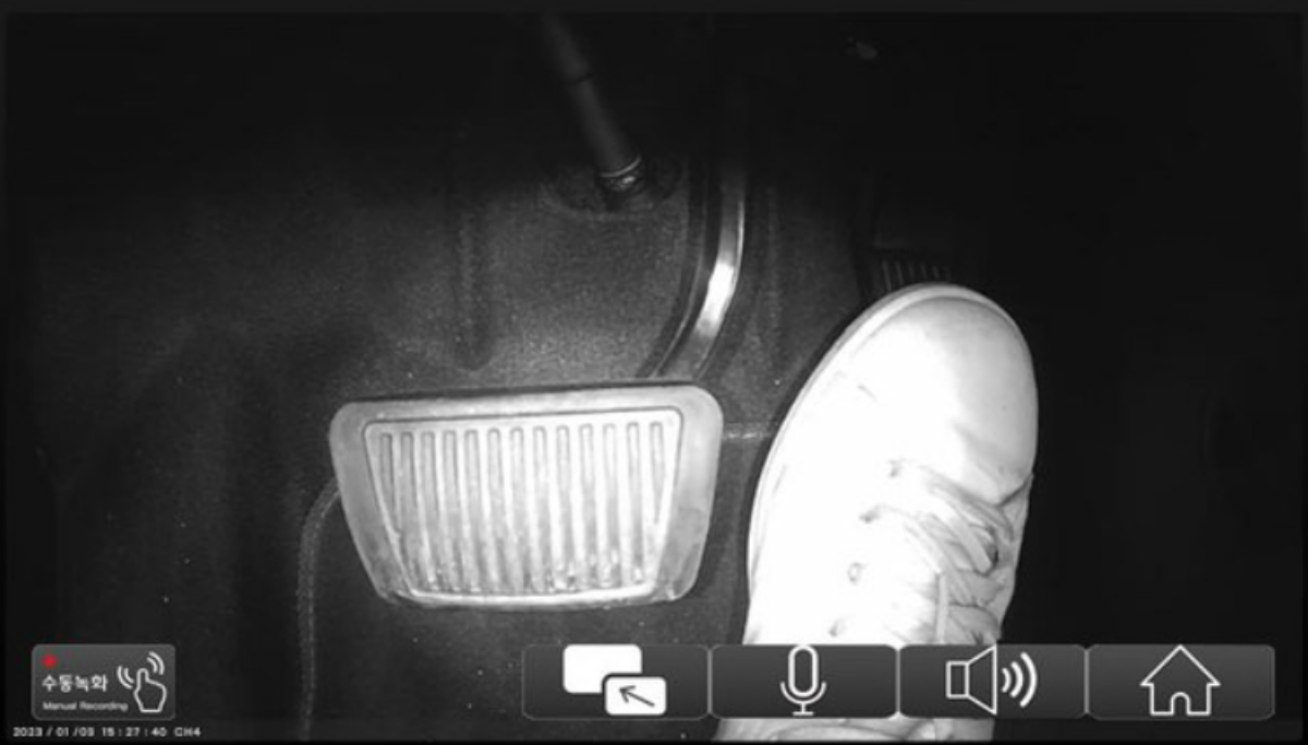 페달-블랙박스-촬영-사진