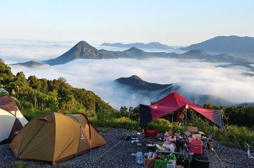바람이 좋은 저녁 캠핑장