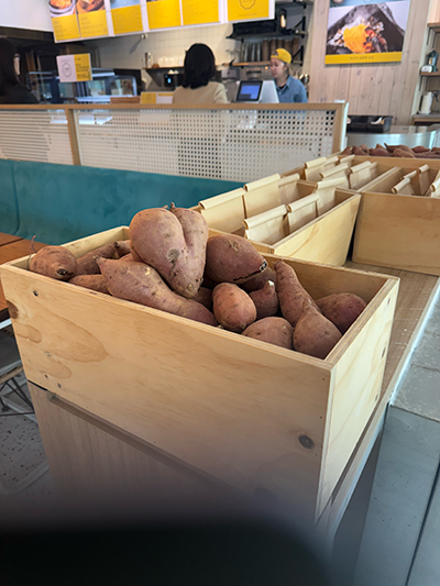 코엑스 도심공항 스윗버튼 카페의 고구마