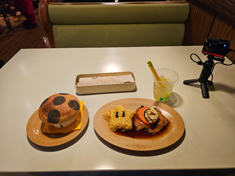 USJ 키노피오카페 음식