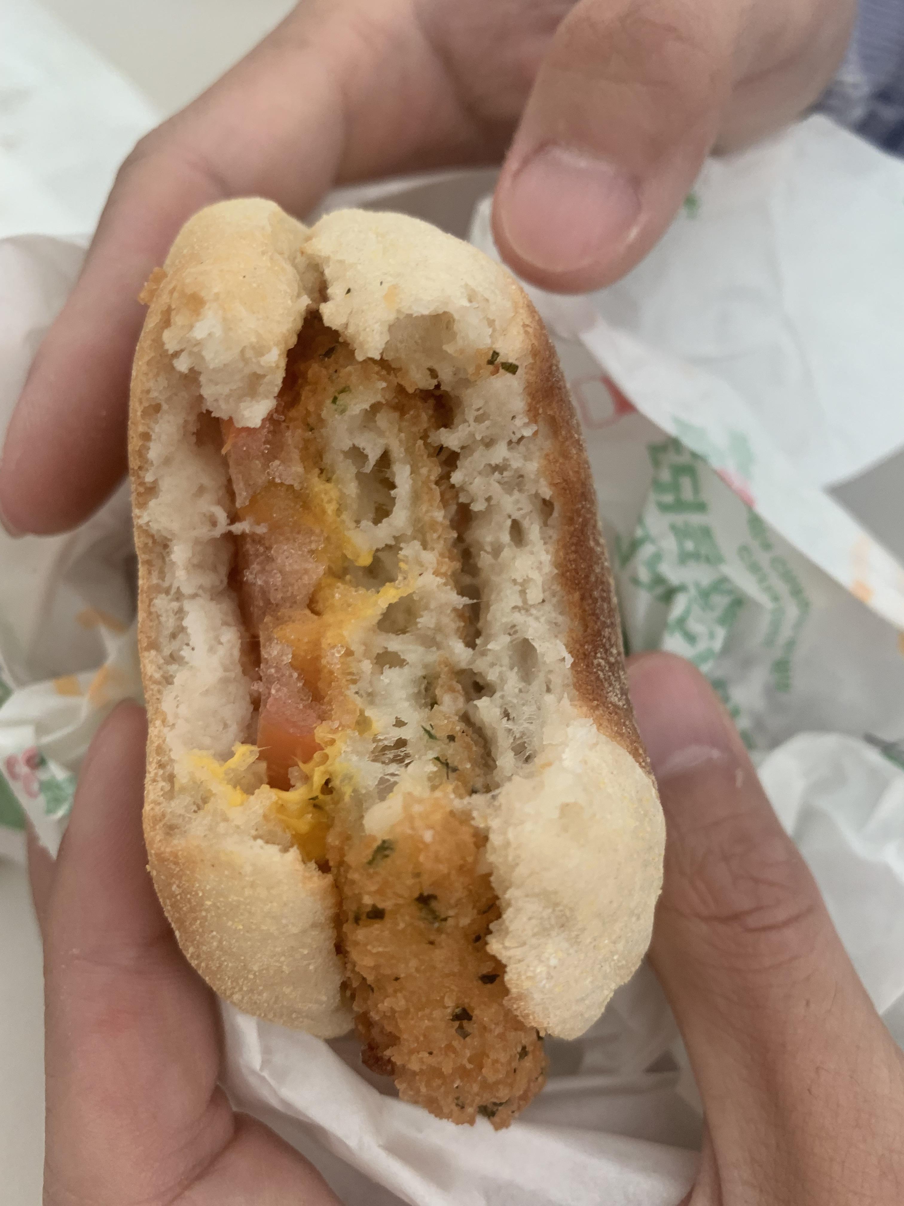 맥도날드 크리스마스 트러플 치즈 머핀 내돈내산 솔직 후기