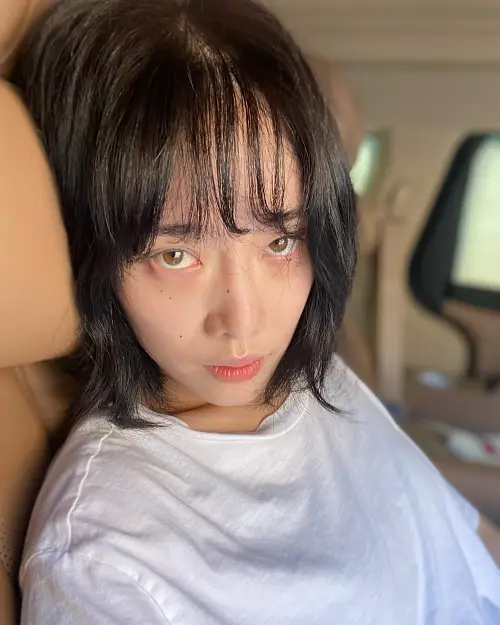 김히어라