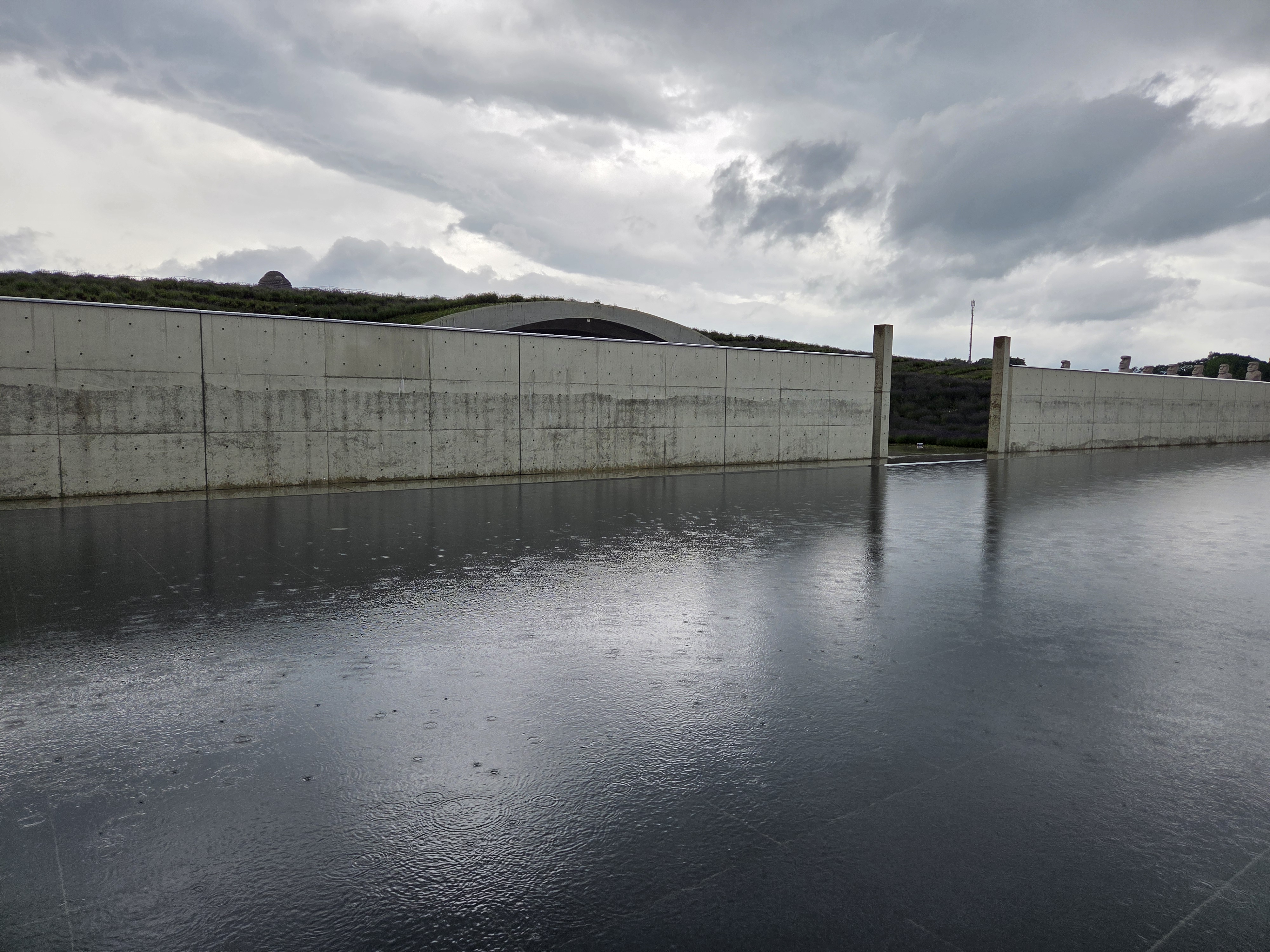 두대불전 진입로