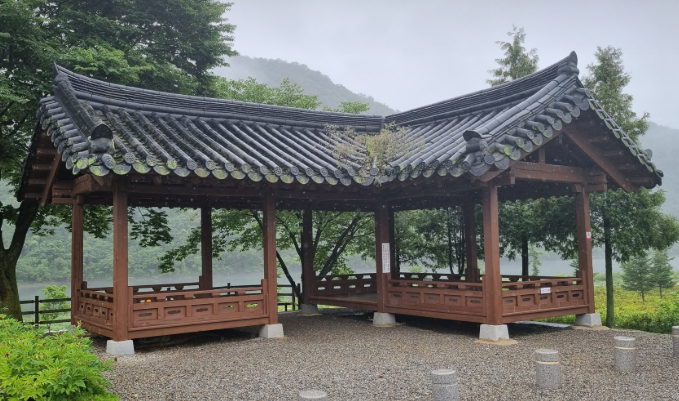 화천 산소길 정자