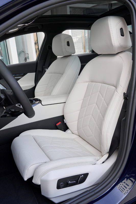 2024 BMW i5 내부디자인