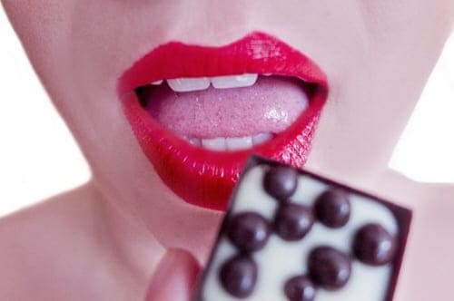입안에서-쇠맛