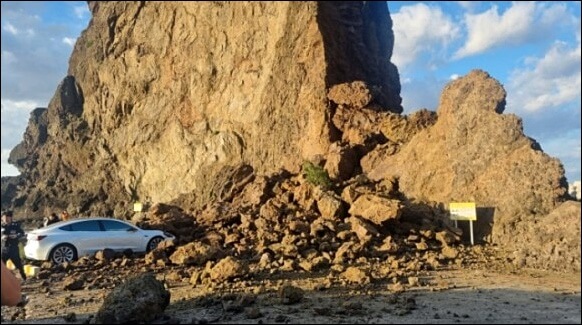 울릉도 거북바위 붕괴