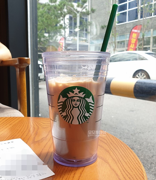 스타벅스 게스트 리워드 bogo 보고 쿠폰 사용방법 바닐라 크림 콜드브루 후기 별 적립 사이렌 오더 주문 혜택 실적 kt 할인 매장 직원 qr 코드 커피 요거트 메뉴 블렌디드 리저브 음료 중복 프리 엑스트라 대체 교환 베스트 아메리카노