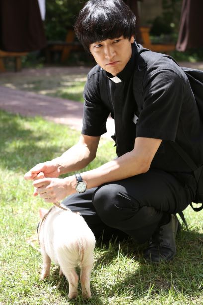 검은 사제들 네이버영화