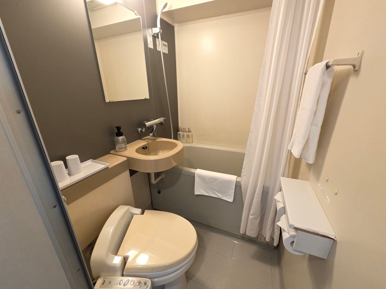 나고야역 근처 호텔 추천 나고야역 가성비 호텔 숙소 해밀턴 호텔 블루 메이에키 미나미 나고야 자유여행 숙소 추천