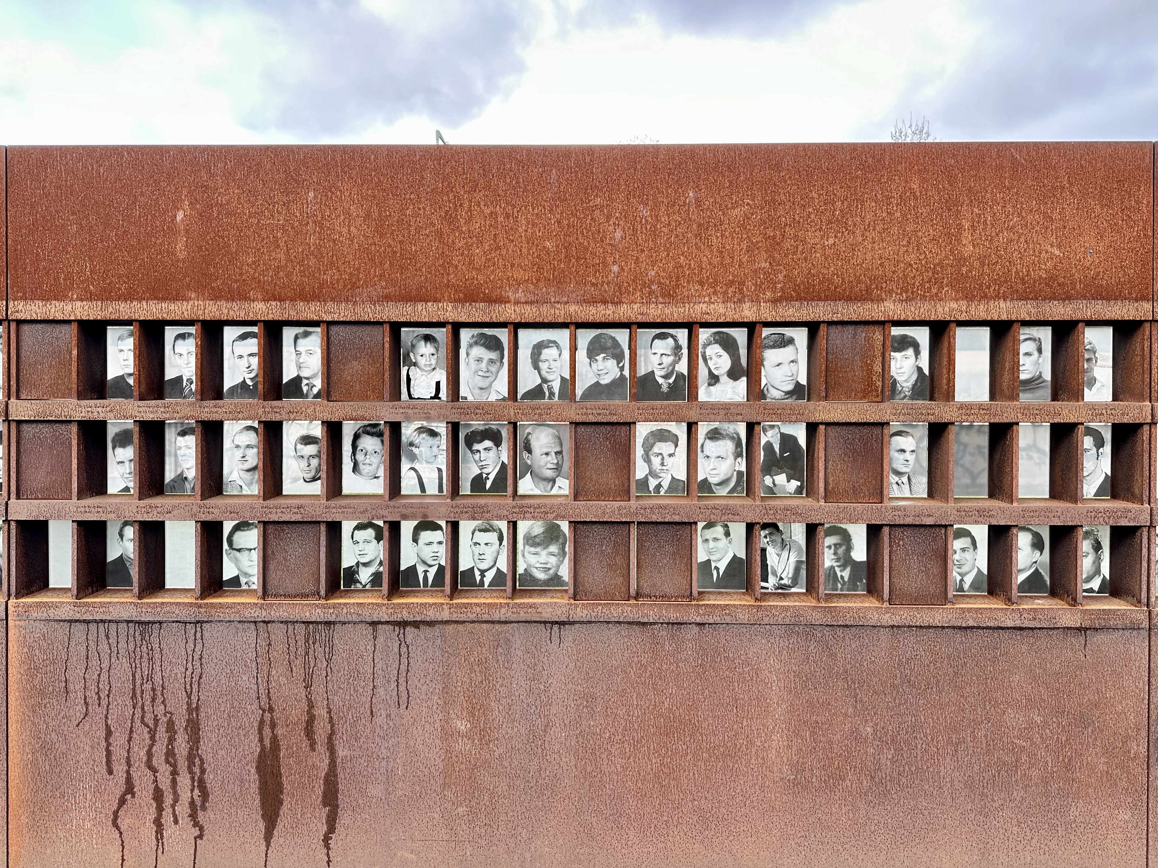 베를린장벽 추모벽