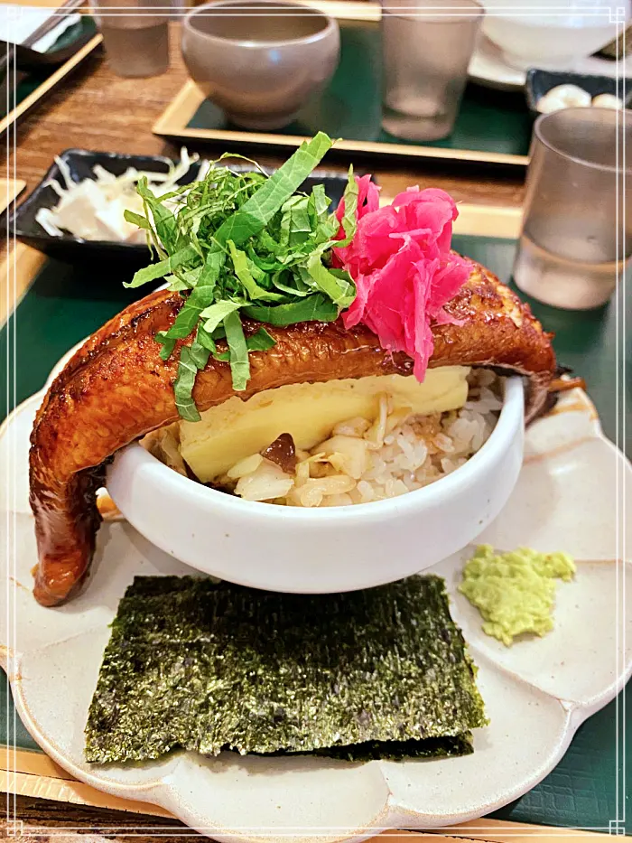 생방송 오늘저녁 서울숲&#44; 뚝섬&#44; 성수 투뿔 훈연 한우 덮밥&#44; 성게알&#44; 연어알&#44; 카이센동 맛집