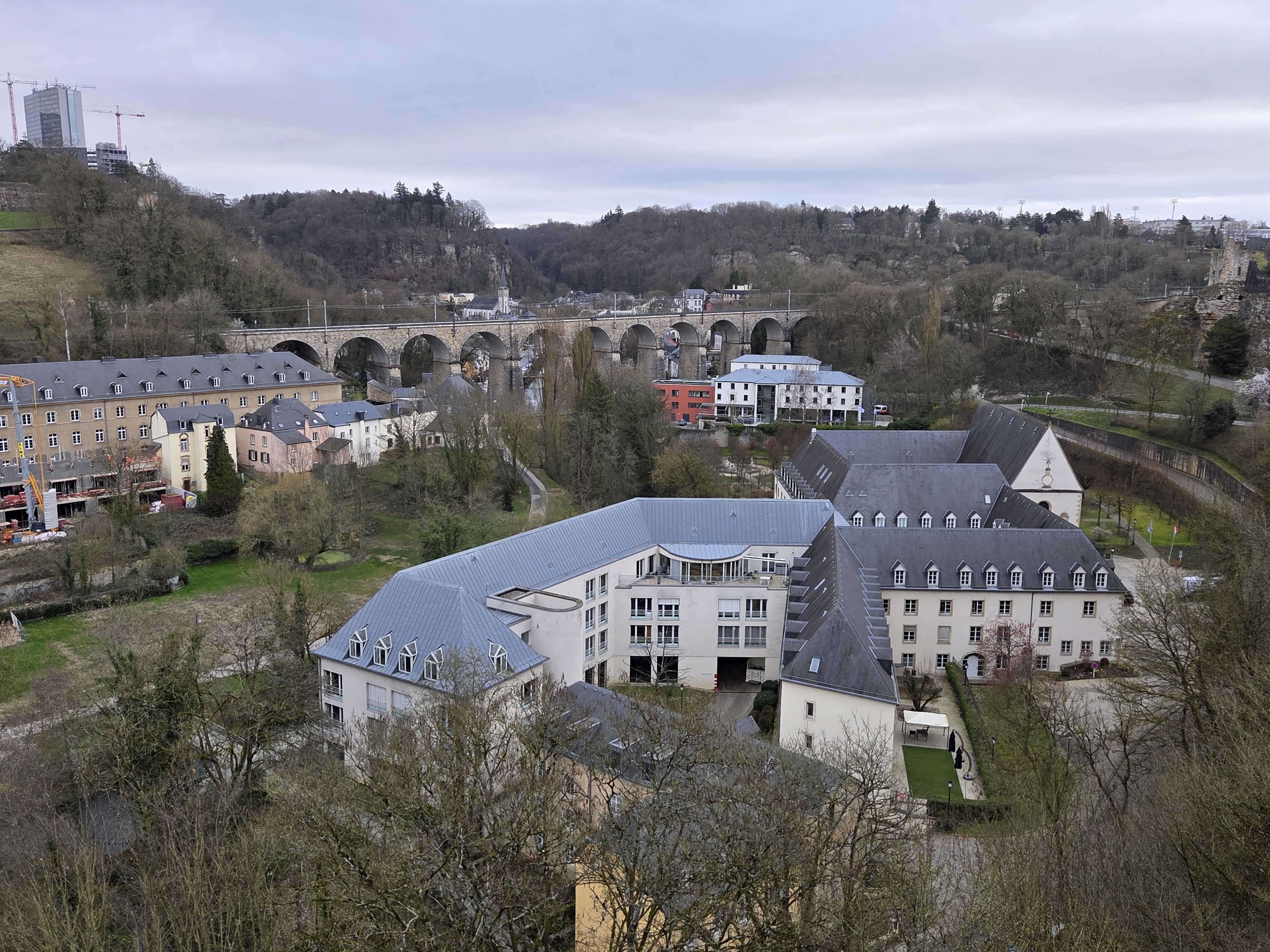 아돌프다리 원경