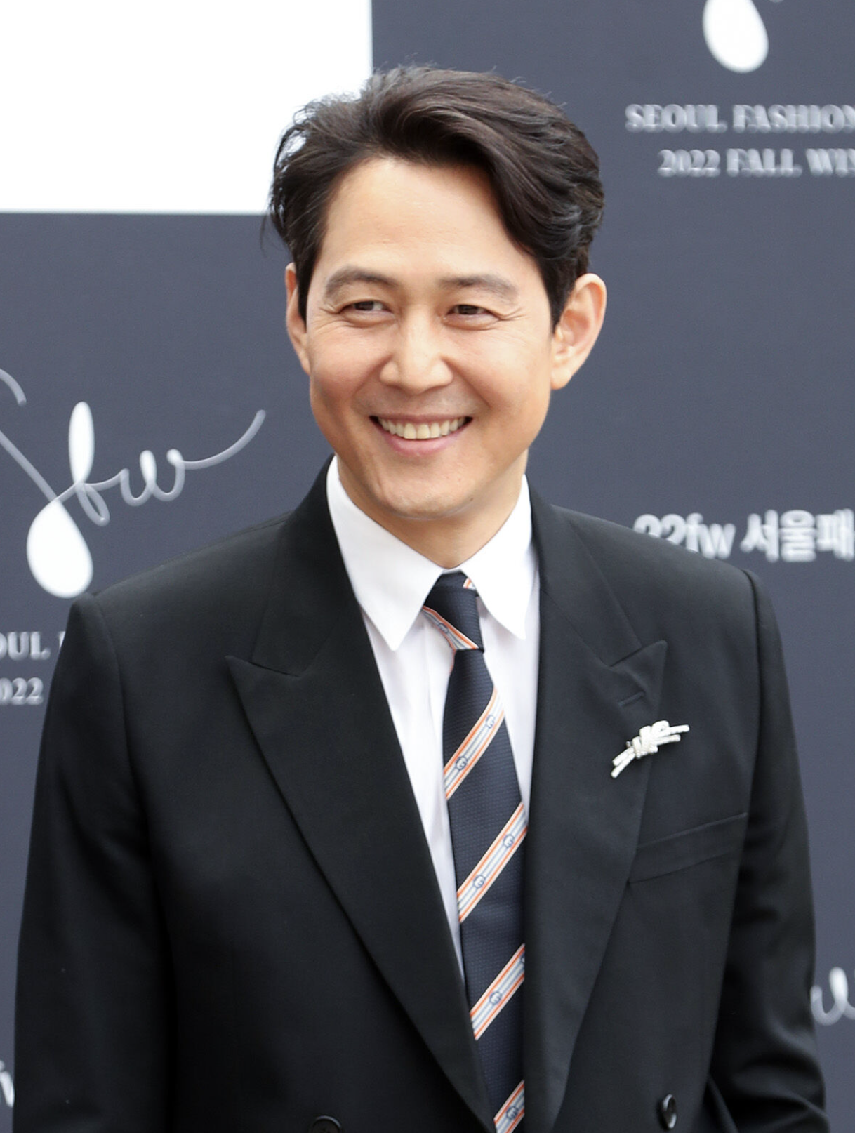 이정재 수트