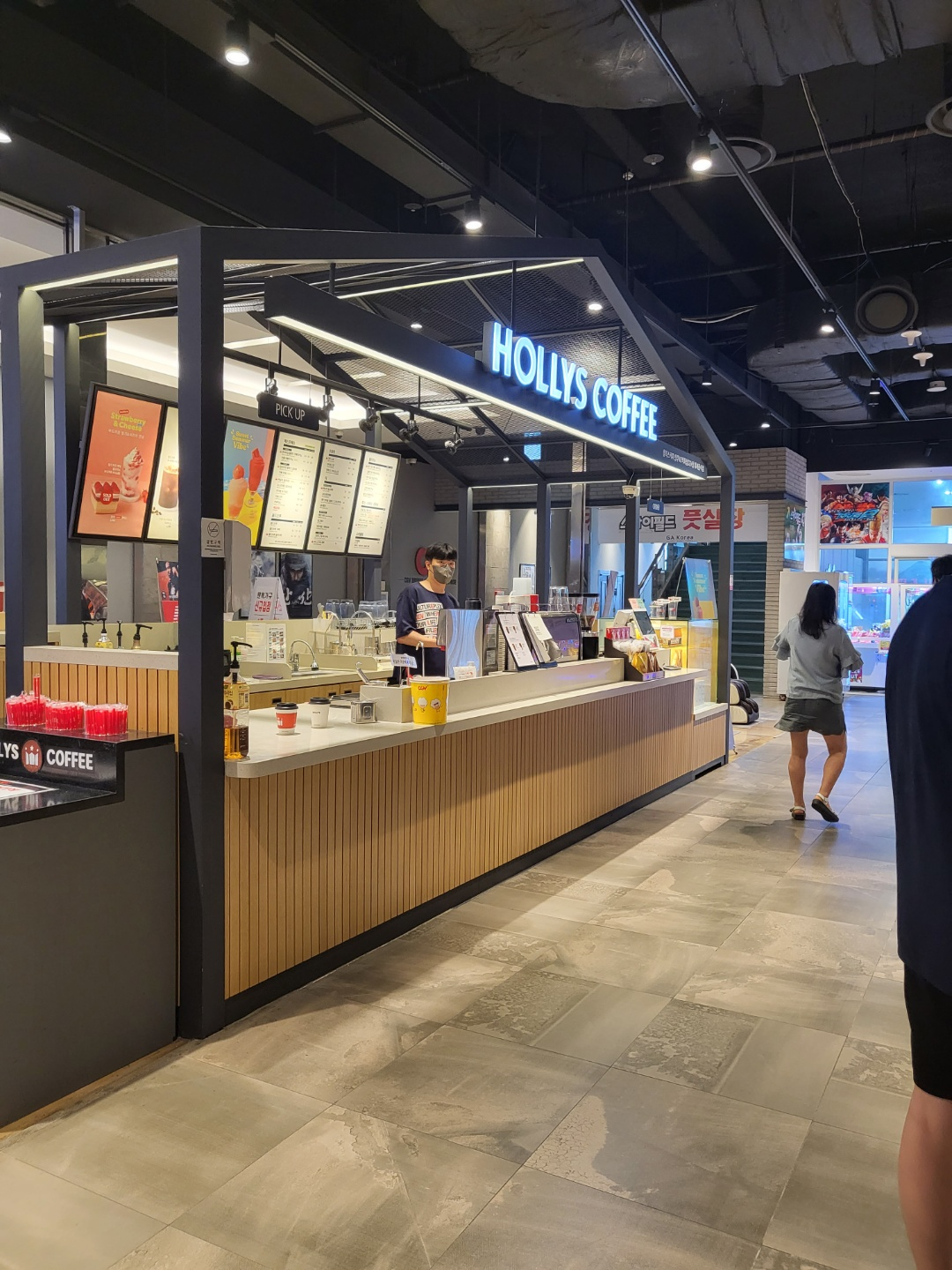 청주CGV 터미널점 (DC 리그 오브 슈퍼 펫)