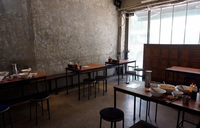 성수동-간판없는집