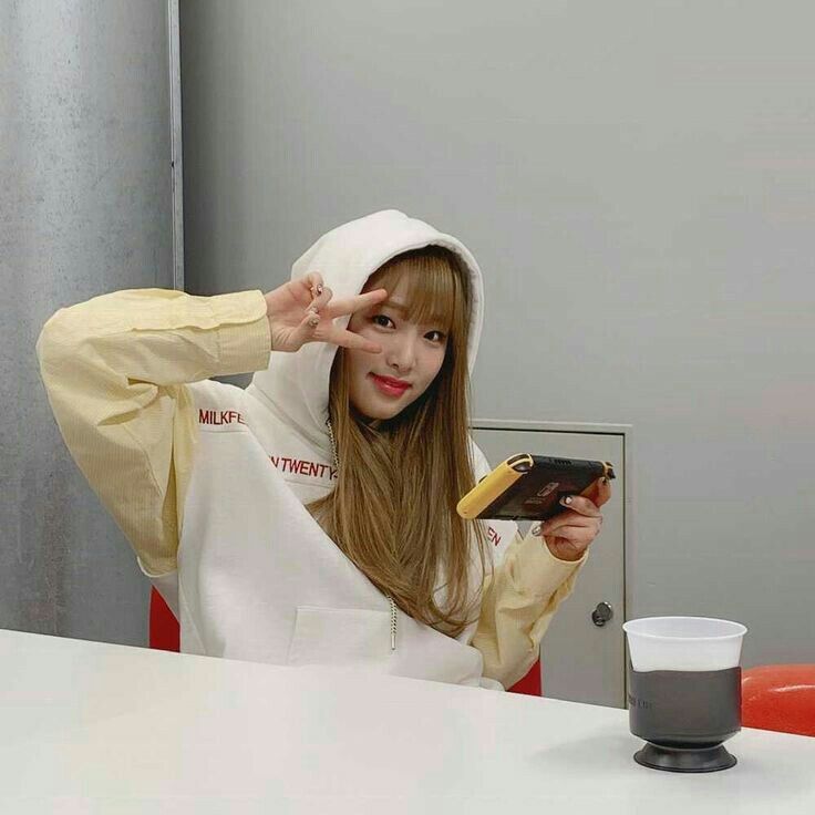 아이즈원 최예나 귀여운 매력어필 아이즈원 최예나 귀여운 매력어필