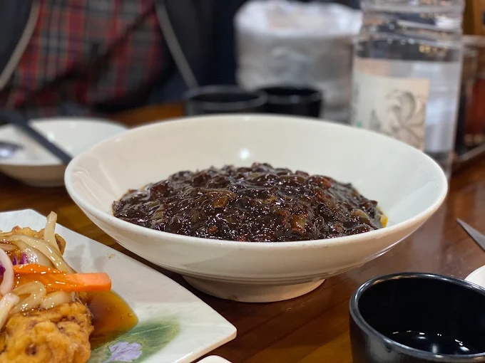 수원 팔달구 짬뽕집 '홍화루'