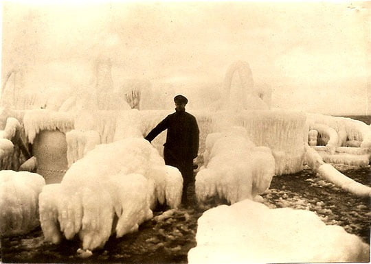 얼어붙은 연합군의 함선
