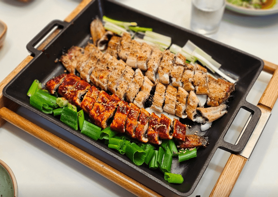 생생정보통 용 한 마리 장어수육 한 상 파주