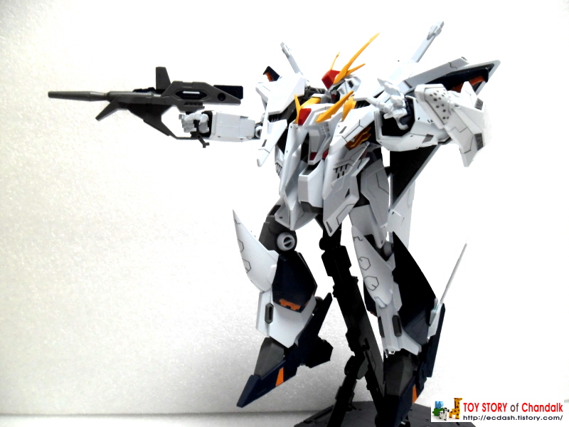 [반다이] BANDAI - HGUC / RX-105 XI GUNDAM MINOVSKY FLIGHT SYSTEM MOBILE SUIT / 크시 건담 / &Xi;ガンダム