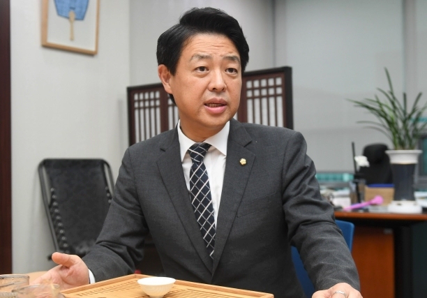 김영호 국회의원 프로필 나이 고향 학력 재산