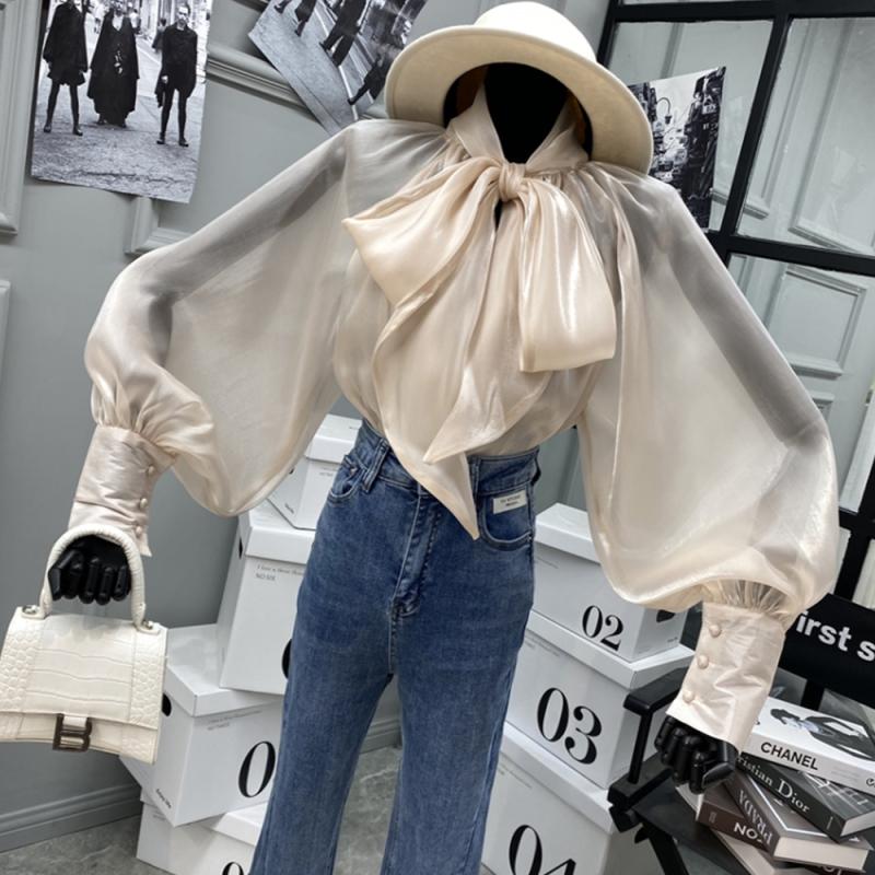 왕리본블라우스 광택 샤인 홀복 어깨 셔링 블라우스