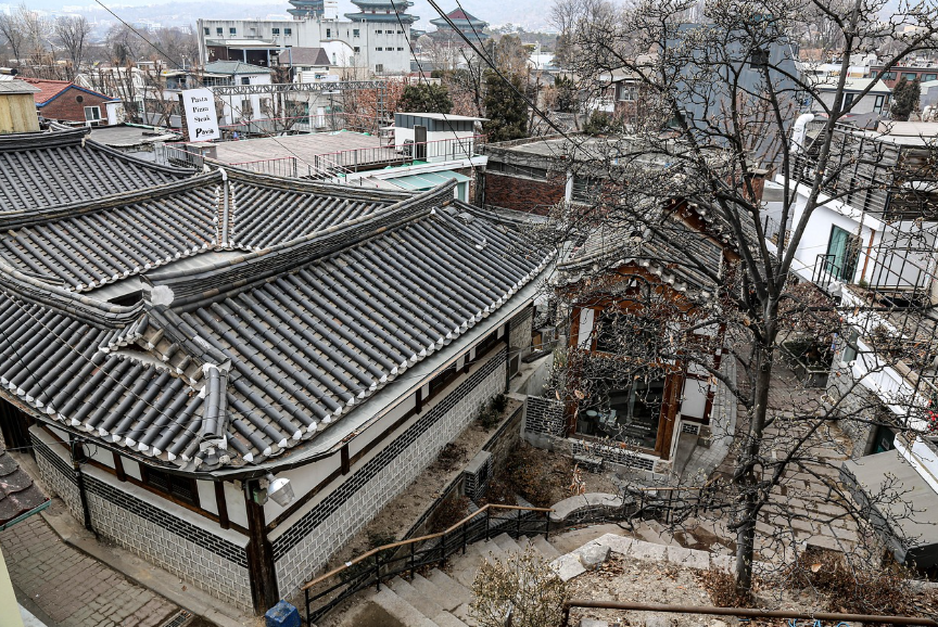 도시 속 한옥: 서울 한복판의 ‘모던 한옥’ 사례 탐방