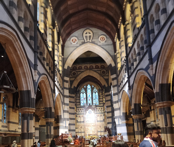 예술과 감성의 멜버른 CBD(도심) 여행_세인트 폴 대성당 내부