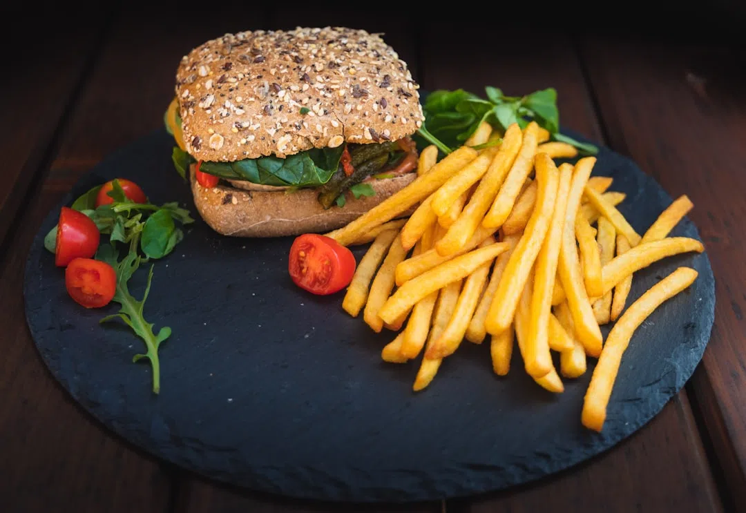 맥도날드 M오더 주문 방법 (맥도날드 할인 받기 feat.맥도날드 M오더)