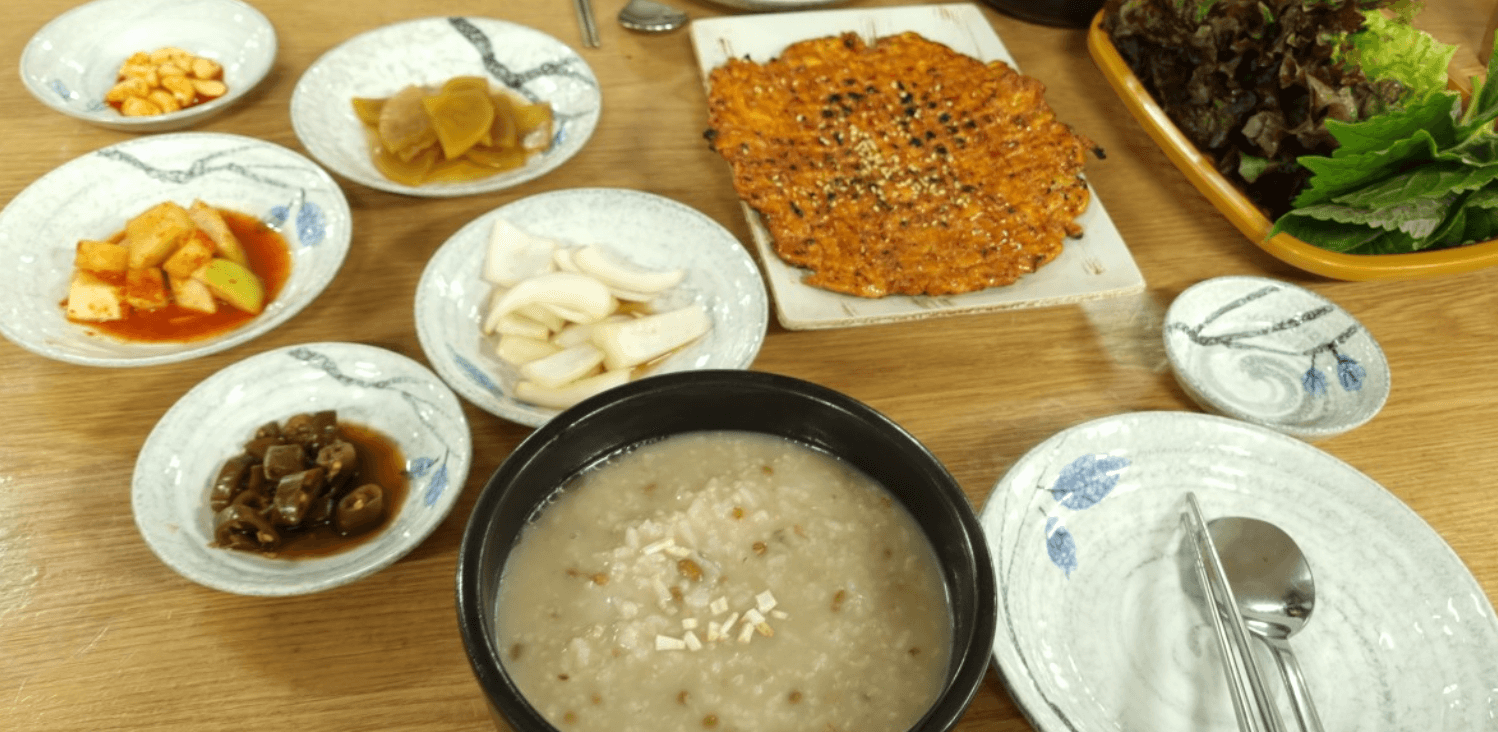 닭-백숙-차림