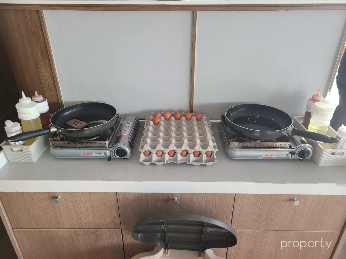 2개의버너-2개의후라이펜-30구계란판-식용유