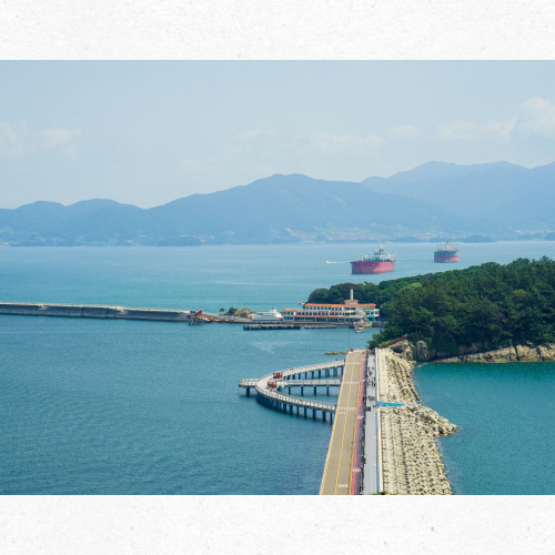 오동도 야경과 유람선