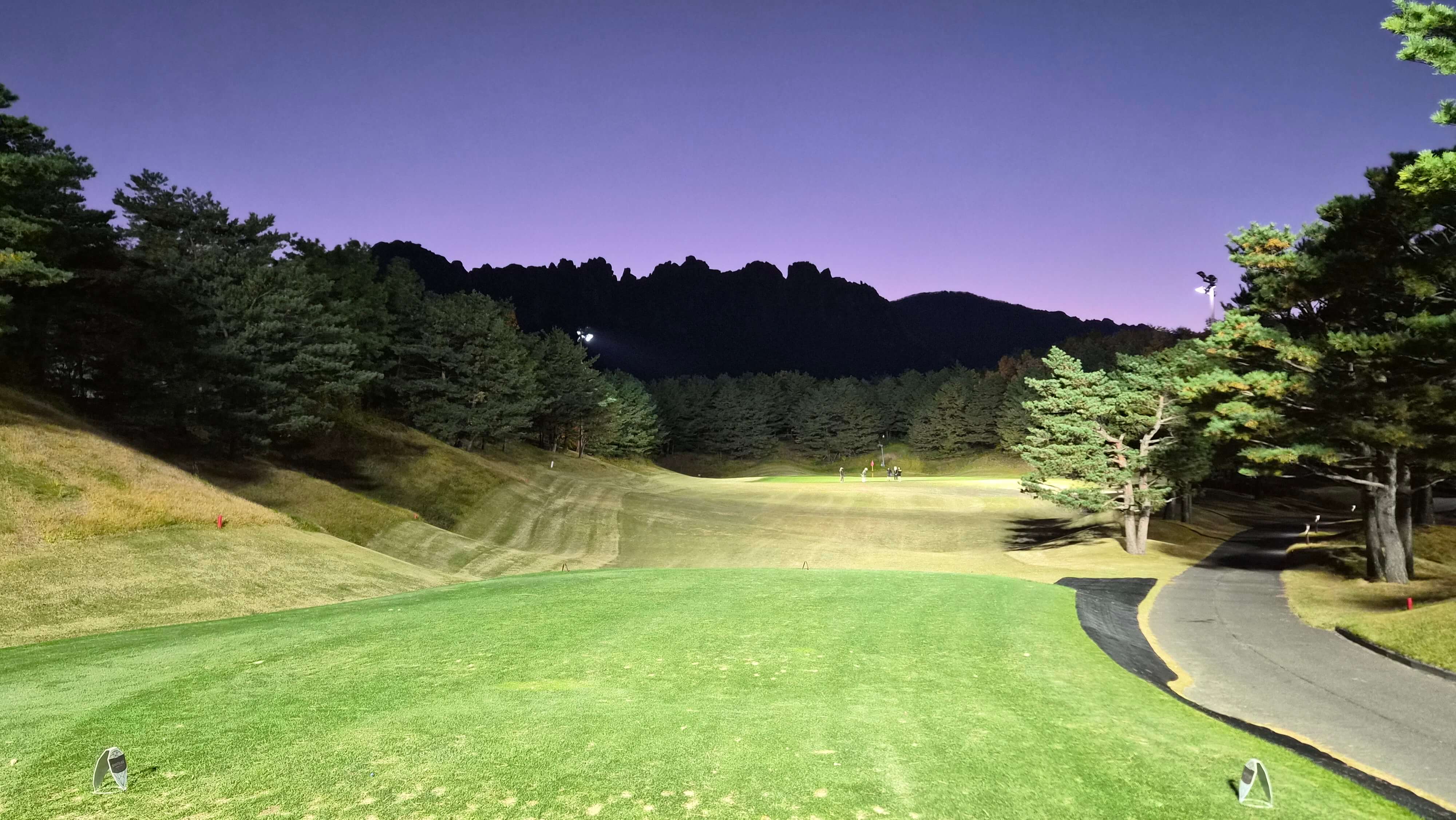 골프장 경험담 소노펠리체cc델피노 설악산 울산바위와 탁 뜨인 동해 바다 소나무가 멋진곳