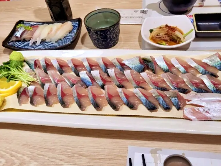 투데이 맛있는 메뉴 활고등어 고등어 회, 회무침, 고등어구이 맛있는 식당 추천 부산 연산동 맛집