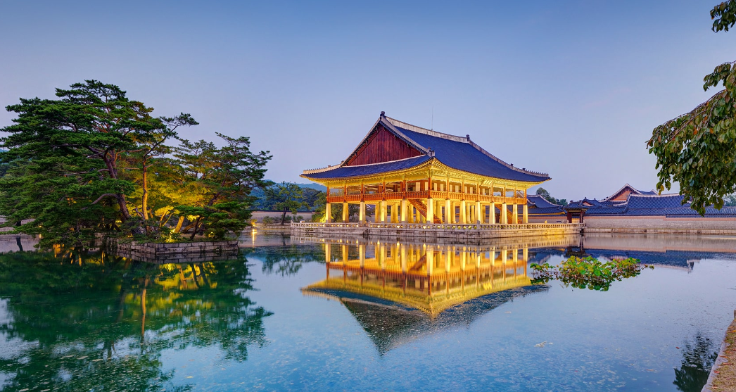 경복궁 야간개장 한복대여