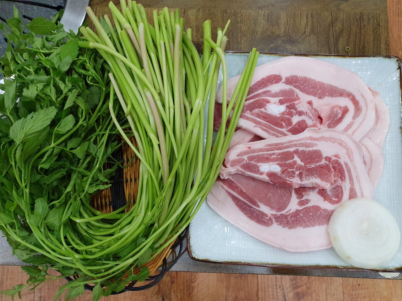 흑돼지 두루치기