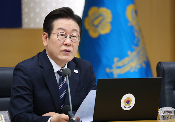 이재명 대통령 &ldquo;세관 마약 수사 엄정히&rdquo;&hellip;백해룡 경정 직접 투입 배경은? 관련 사진