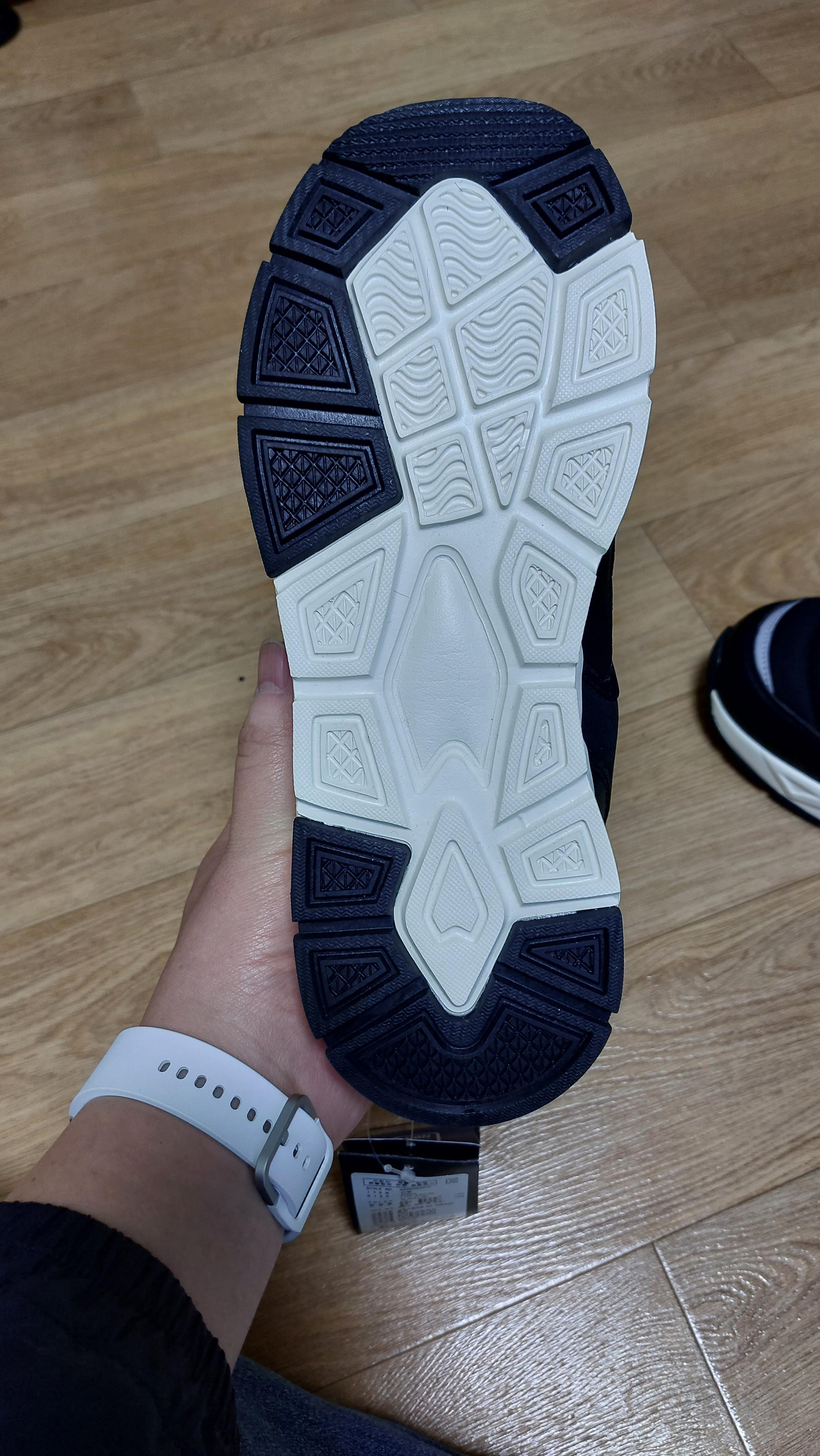 NBA키즈 방환화 로우 K235AS401P 바닥 사진2