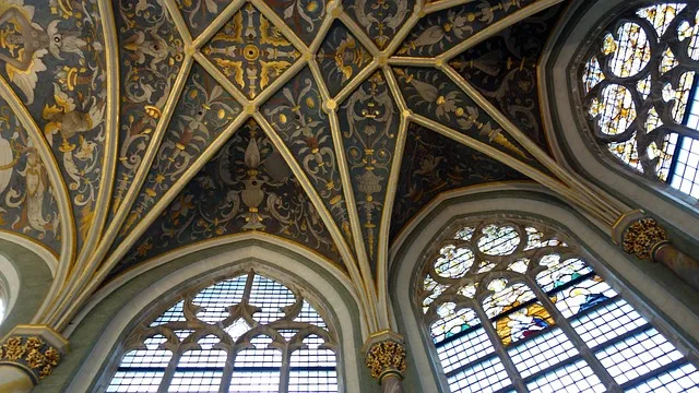 국내 천주교 성지순례 5선 역사 볼거리 교통편 맛집_9