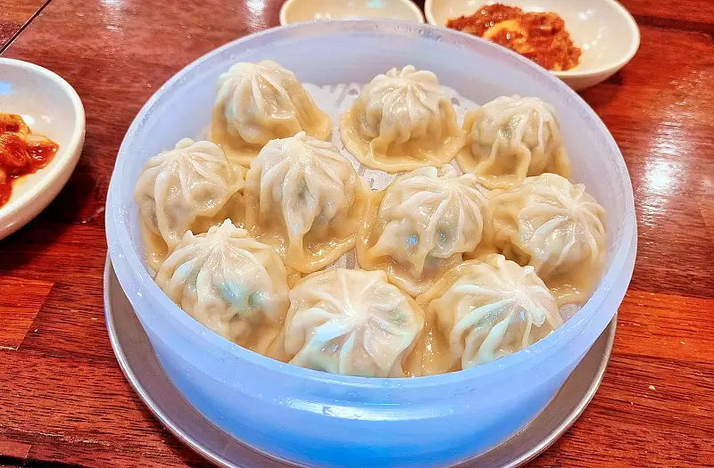 어서와 한국은 처음이지 아르헨티나 친구들 편 강남 신논현역 칼국수, 떡국, 만두, 교자, 설렁탕 맛집 위치
