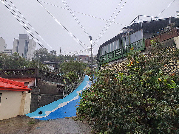 돌산마을 진입로