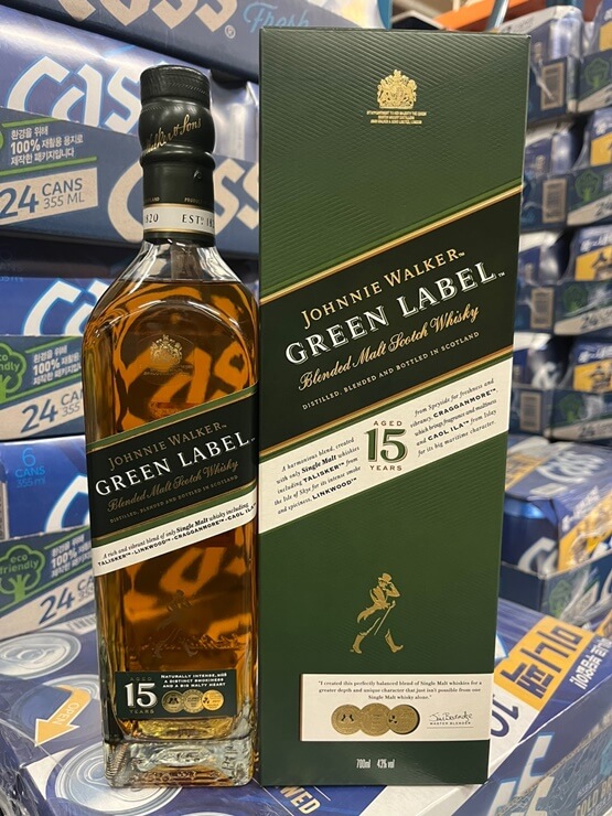 조니워커 위스키병 개봉된 상태