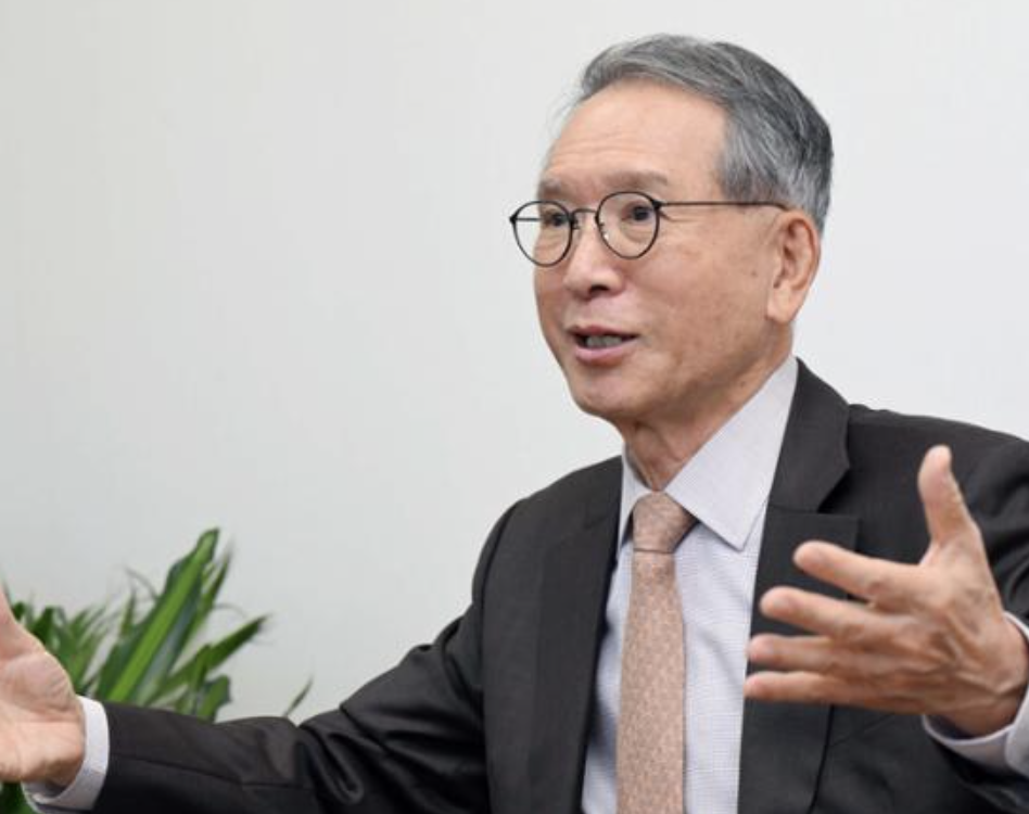 최형오 사무총장