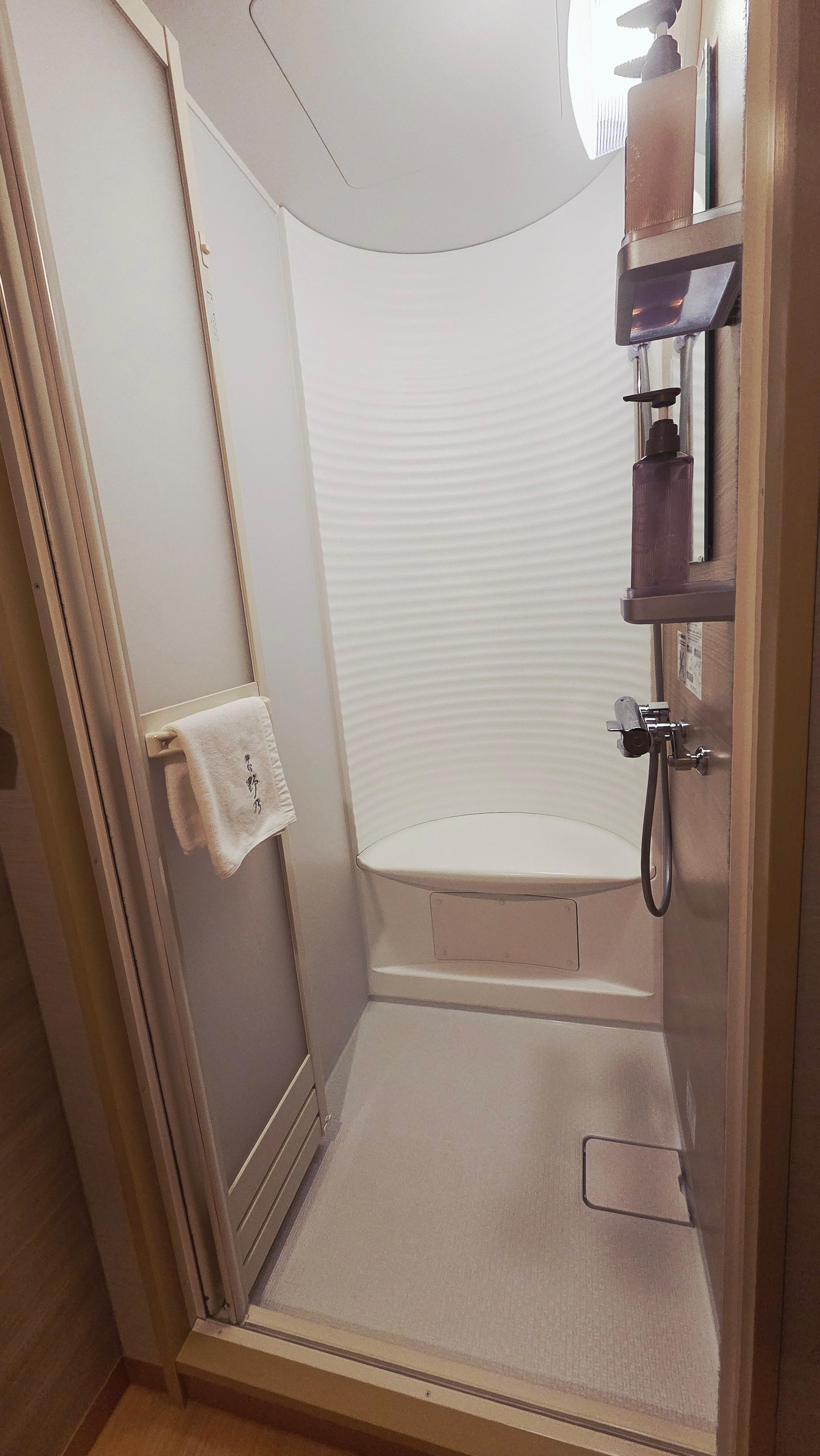 온야도 노노 샤워실