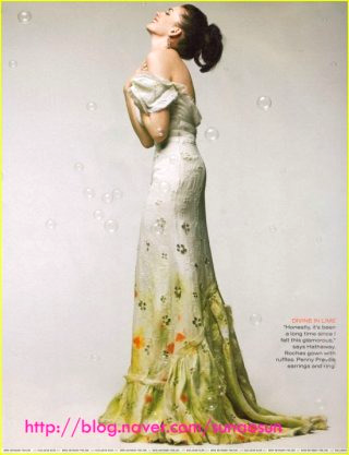 앤 해서웨이 프로필 남편 출연영화 나이 대학교 별마당 도서관